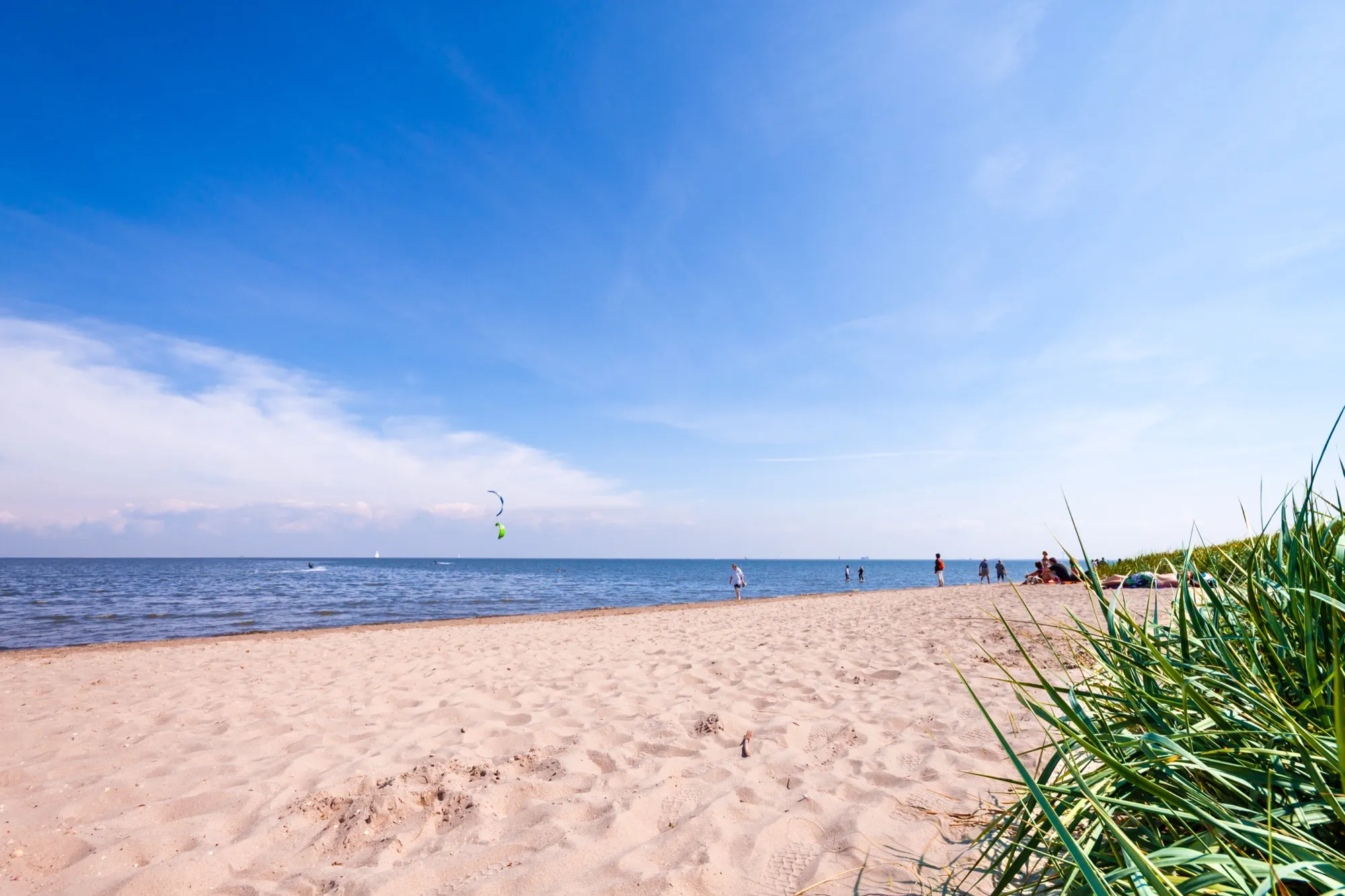 Strand in Schillig mit Blick aufs Meer